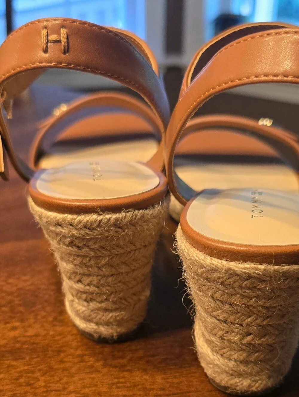 Tommy Hilfiger NWT Tan Espadrille Wedge Sandals, Sz. 8